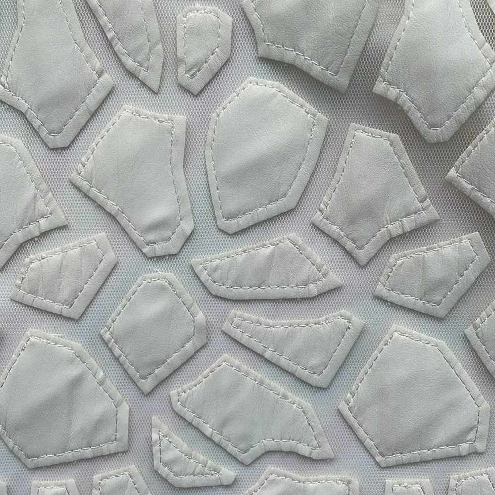 Vince Camuto Sleeveless Lined Blouse, size XS - Picture 3 of 6